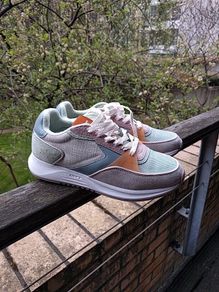 Hoff sneakers (brand new)