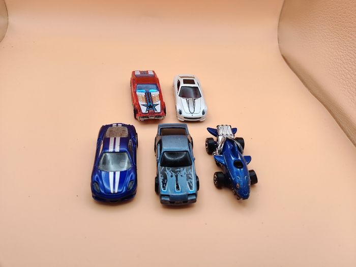 HotWheels Small Bundle
