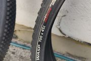 bike tyres 28 (1.75 )