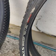 bike tyres 28 (1.75 )