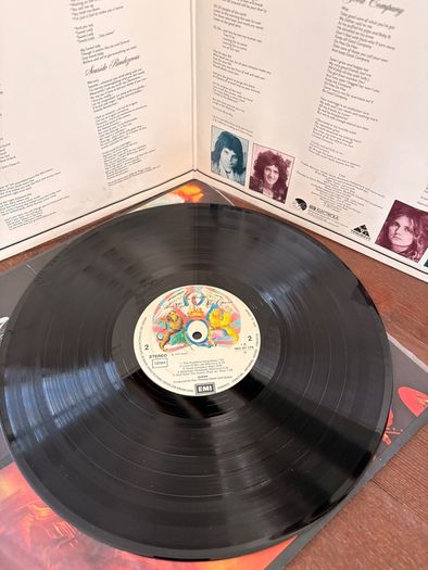 Queen - A Night At The Opera (First Press)