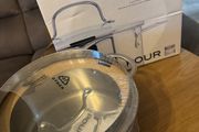 Thomas cook &amp; pour saucepan new