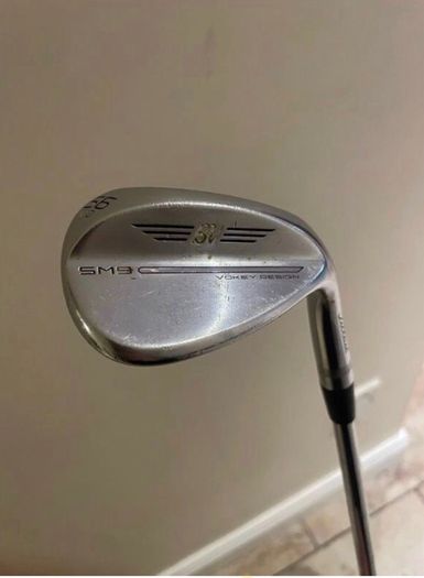 Titleist Vokey SM9 56 degree wedge