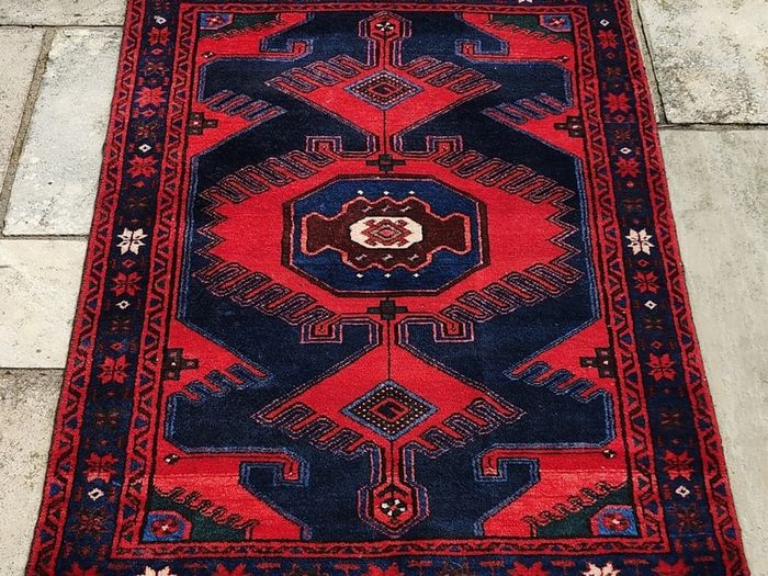 Fabulous Persian Wiss Hand knotted Wool Carpet Rug