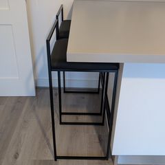 Crea Bar Stools