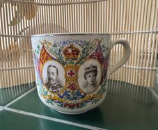 1935 King George V & Queen Mary Silver Jubilee Commemorative Mug