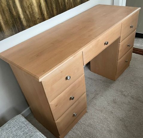 7 Drawer Bedroom Dressing Table / Desk /Vanity