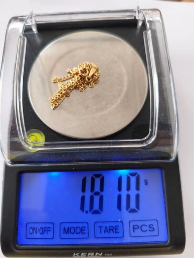 18k / ct Gold Chain / Necklace