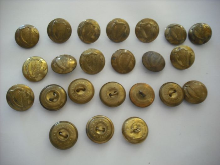 23 buttons irish volteers oglaigh na hereen irish army