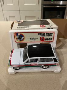 Range Rover Team Castrol 1/24 Burago  Rare