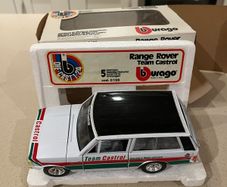 Range Rover Team Castrol 1/24 Burago  Rare