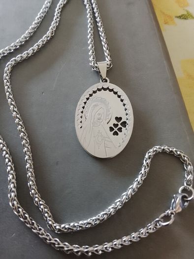 Precision cut Blessed Virgin pendant
