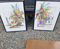 2 floral prints