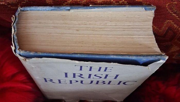 The Irish Republic / Dorothy Macardle / Irish Press Ltd., / 1951