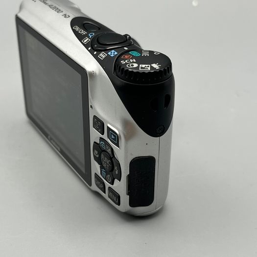 Canon PowerShot A2200 HD 14.1MP Digital Camera Silver and Black - Full Kit