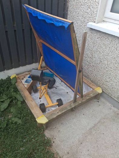 kids sandpit and digger