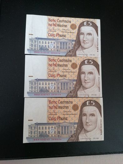 1994 Ireland Five Pounds Banknotes
