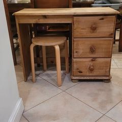 Small solid pine desk