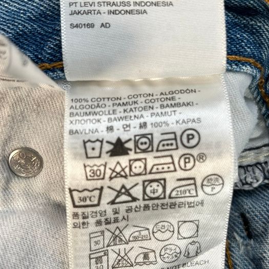 Levis 560 Mens Jeans W32 L30 Light Blue Denim Relaxed Fit Zip Fly