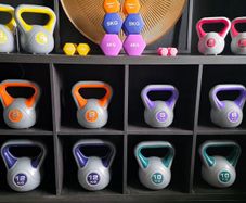 Kettlebells 12kg / 10kg / 8kg / 6kg / 4kg / 2 kg