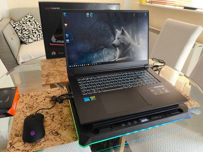 Gaming Laptop Clevo Erazer i5 12450H 8/12 RTX4050 6GB 75W 16GB DDR4 3200Mhz 512GB Nvme Pcie 4.0 17.3" FHD 144hz Ips 300nits Win11 RGB Cooler Mouse