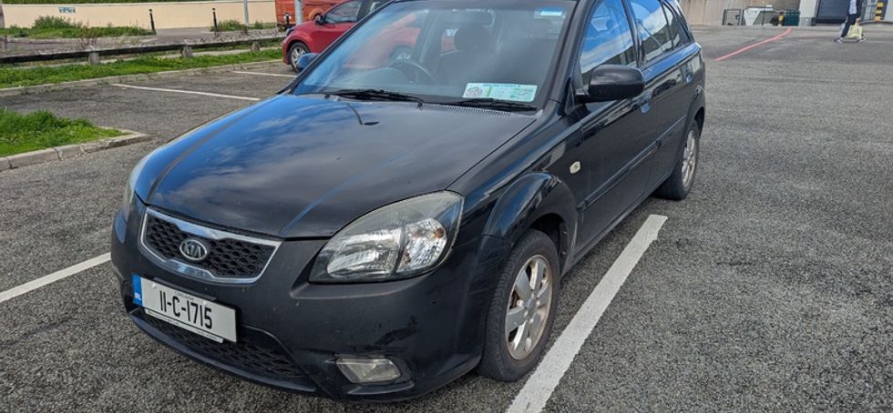 Kia Rio 2011 1.4L petrol