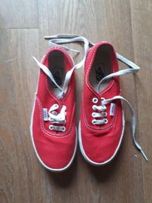 Childs Red Vans Shoes Size 1 (Eur 32)