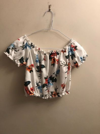 Floral top (age 12-13)