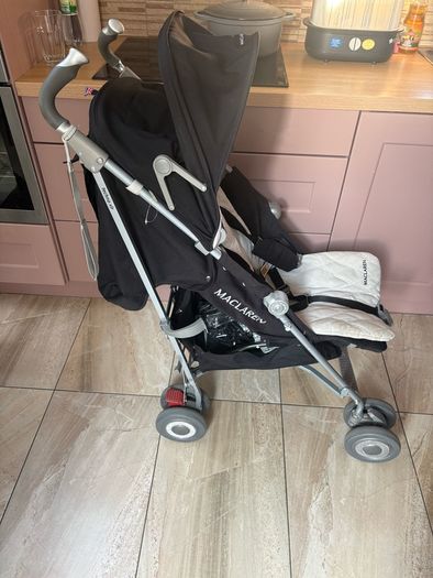 MacClaren  Buggy