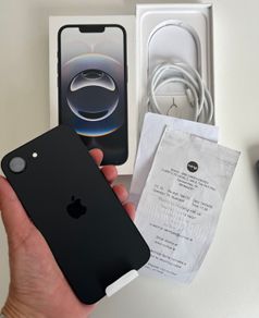 Brand new Apple iPhone 16e - Black, 128gb - unwanted, never used: private seller, Currys receipt