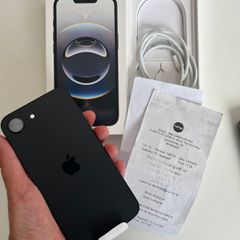 Brand new Apple iPhone 16e - Black, 128gb - unwanted, never used: private seller, Currys receipt
