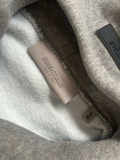 Essentials fear of god grey tracksuit