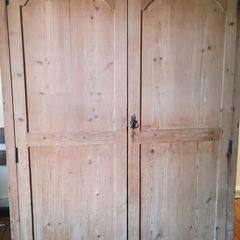 Traditional Pine Wardrobe
