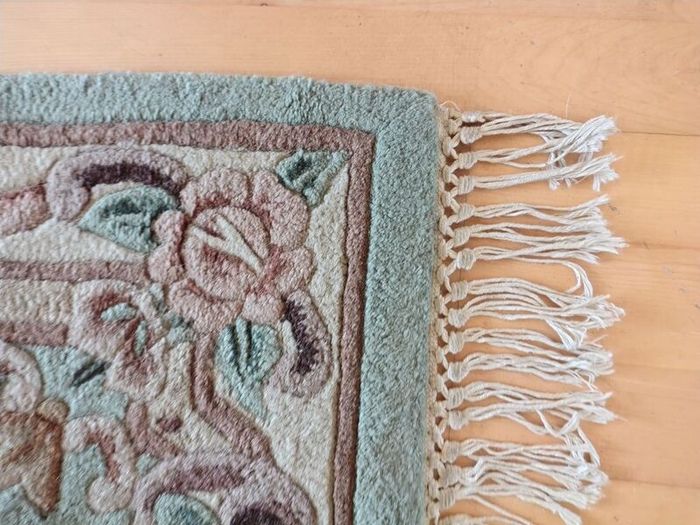 Green Chinese Style Rug (2x4 foot)