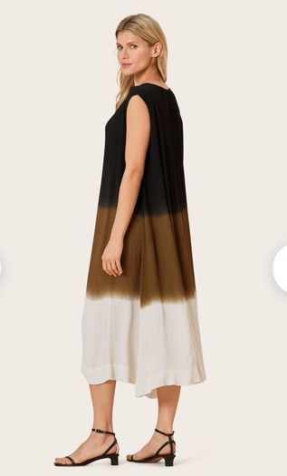 Brand New Beautiful MASAI Midi Dress Size 16-18