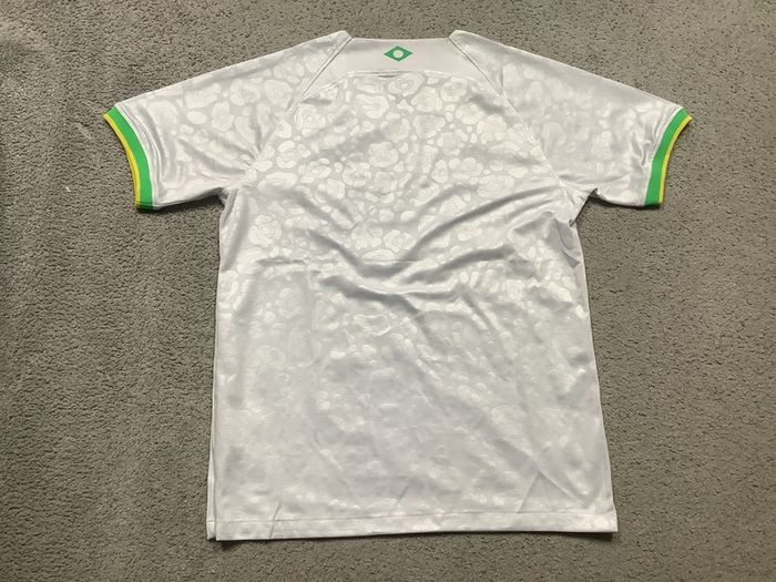 Brazil jersey 2022 Size Small