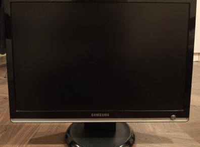 Samsung Monitor 226bw (Tested and working)