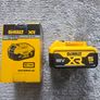 dewalt 5ah Battery Image 2