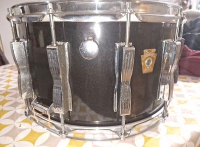 Ludwig Coliseum 14"x8"