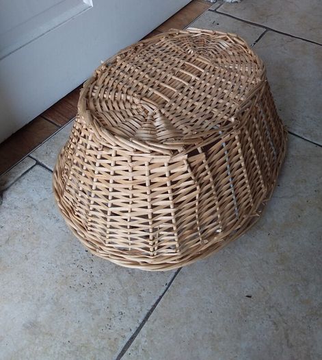 Wicker Picnic Basket with Folding Handles
