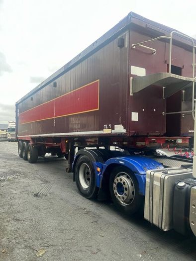 2005 Weightlifter Trailer Bulk Tipping Trailer