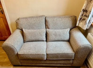 Maldon Settee For Sale