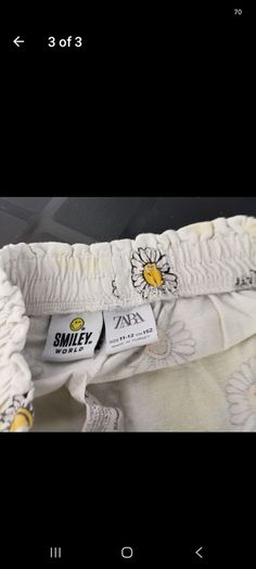Girls Shorts 'age 11 to 12 & Age 13-14