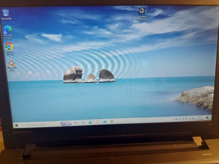 Lenovo Ideapad 300-15IBR, 15.6 inch Laptop, Intel Pentium CPU N3700, 1.6GHz, 8GB Ram, 128GB SSD, Windows 10, Microsoft Edge, Chrome and VLC