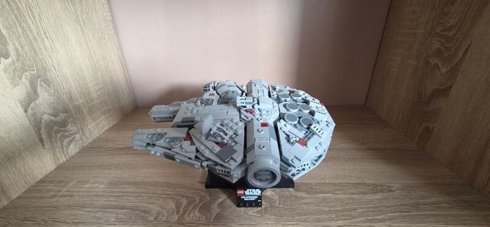 Lego Millenium Falcon