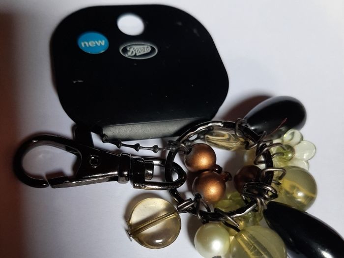 New key ring with tag