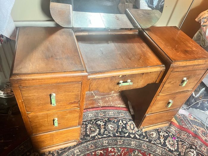 Antique Vanity Dressing Table