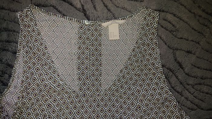 E10 SALE!!  H&M Dress. Size 10