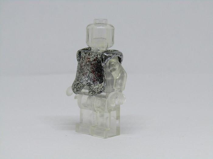 Lego Prototype Minifigure LOTR The Lord of the Rings Uruk-hai Speckled Armor Accessory This Is A Authentic Lego Employee Prototype Done In Speckled Part These Speckled Parts Are A Prototype That A Lego Employee Had Made As A New Idea For Some New Parts As