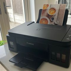 CANON Printer -prints 12000 PAGES perfect for college